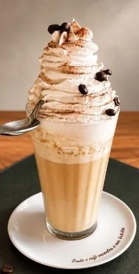 Cappuccino cremoso da Padaria Pamer